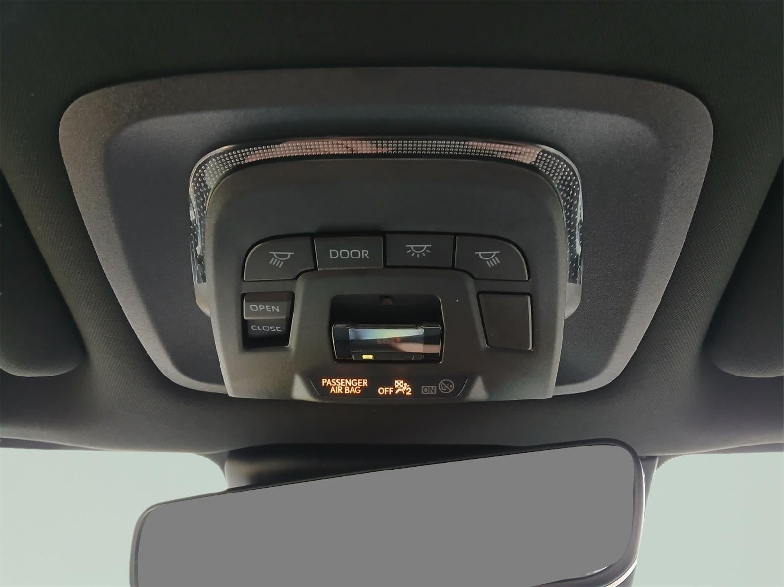 2025 Toyota CROWN PLATINUM AWD **FLEX BUY $595/Monthly**