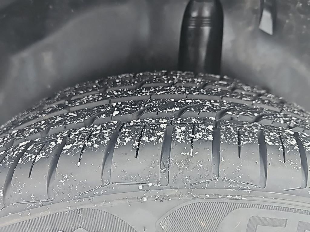 2024 Chevrolet Trax ACTIV Fully Loaded w/Sunroof!! Fresh Trade! CarBravo Cer