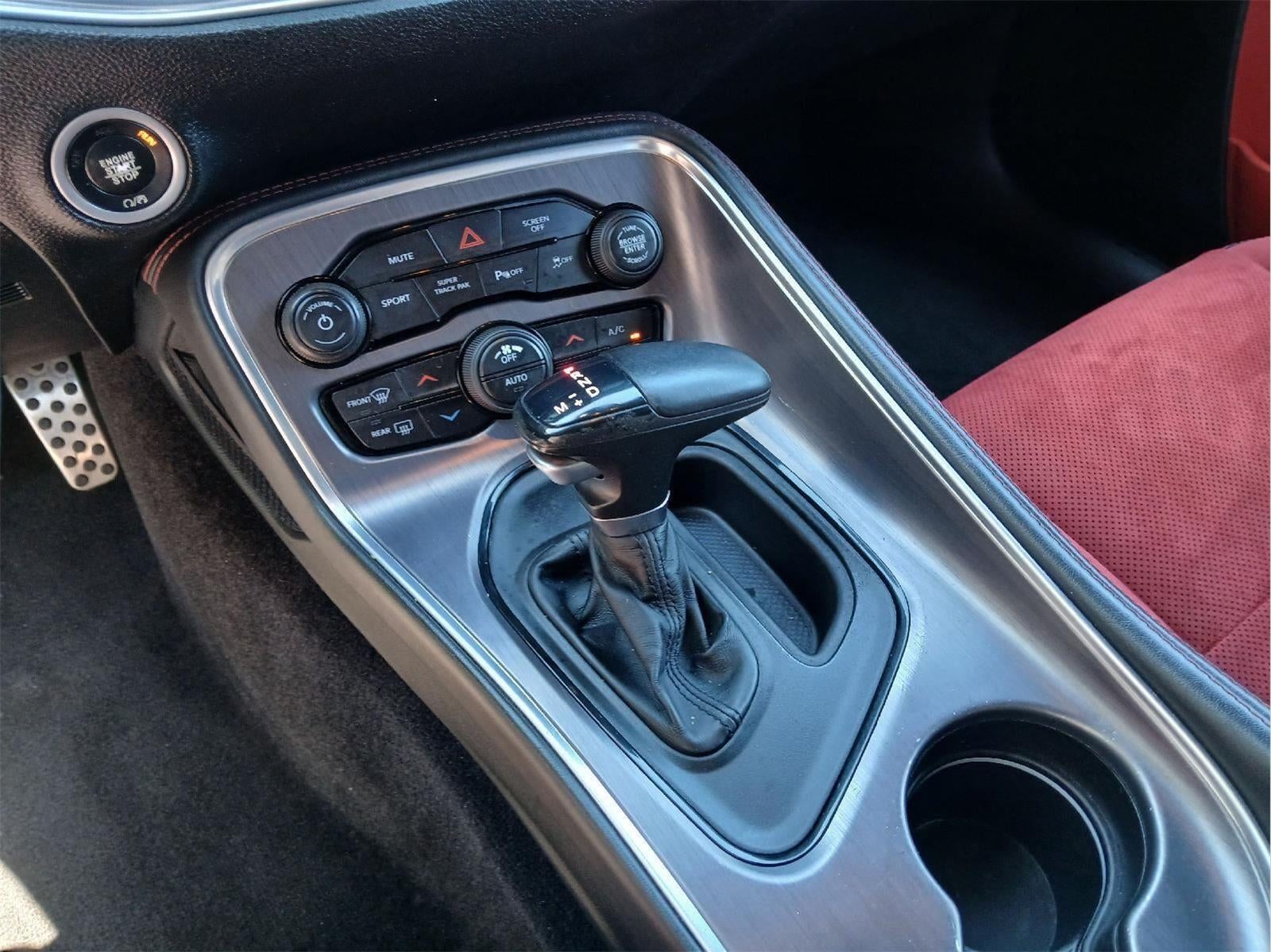 2018 Dodge CHALLENGER COUPE