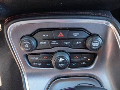2018 Dodge CHALLENGER COUPE