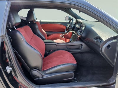 2018 Dodge CHALLENGER COUPE