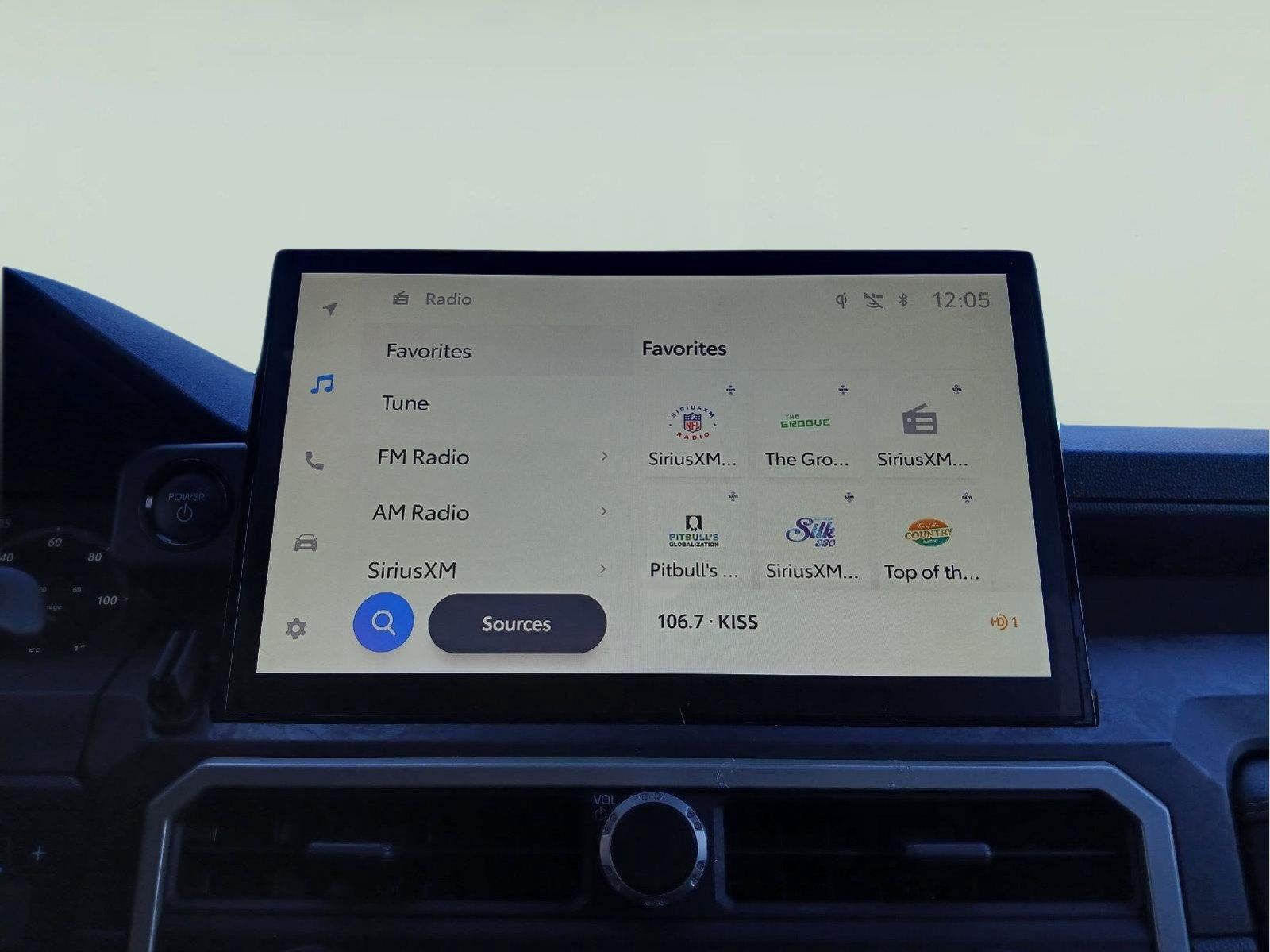 2025 Toyota Tacoma i-FORCE MAX Limited HV