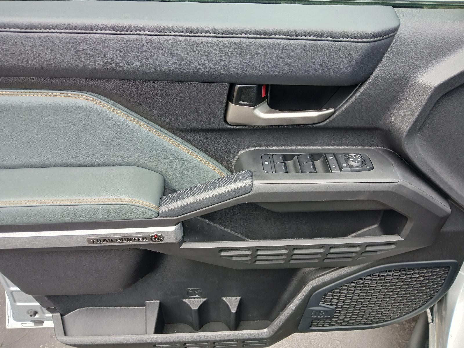 2024 Toyota Tacoma Trailhunter HV