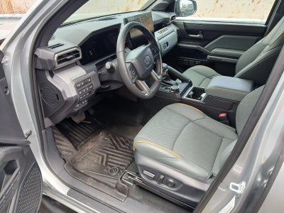 2024 Toyota Tacoma Trailhunter HV