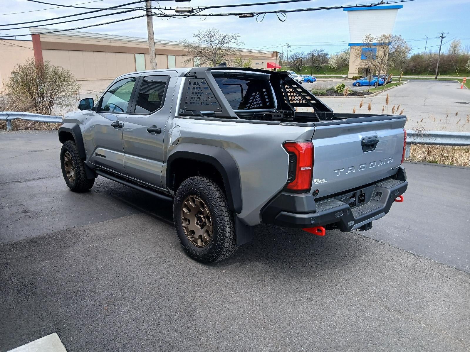 2024 Toyota Tacoma Trailhunter HV