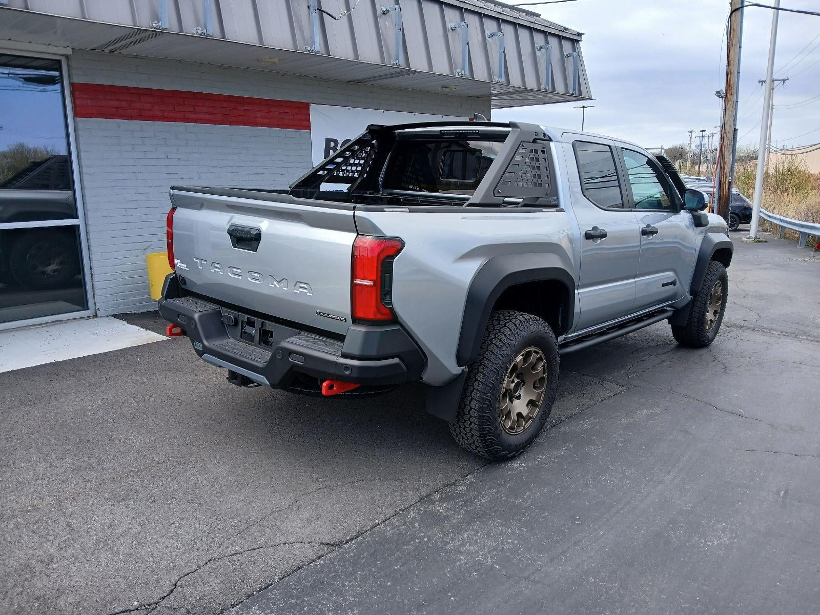 2024 Toyota Tacoma Trailhunter HV