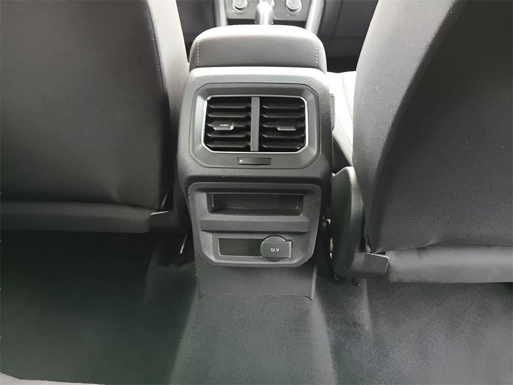 2018 Volkswagen Tiguan S