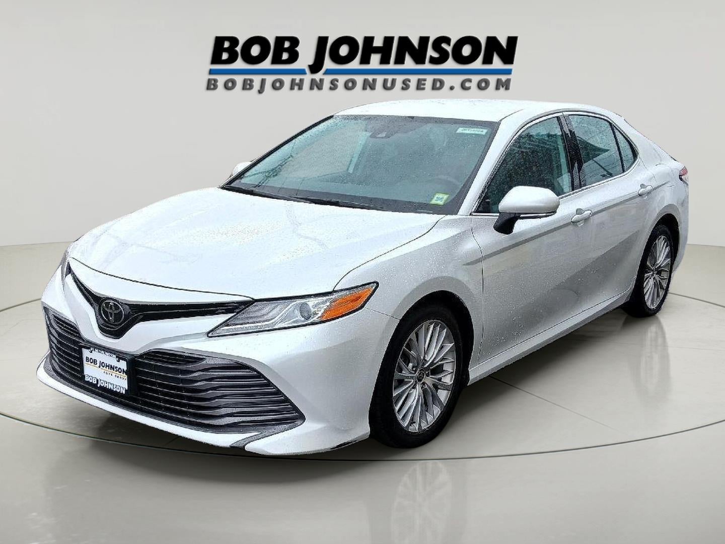 2020 Toyota CAMRY XLE