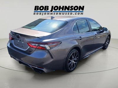 2023 Toyota CAMRY SE