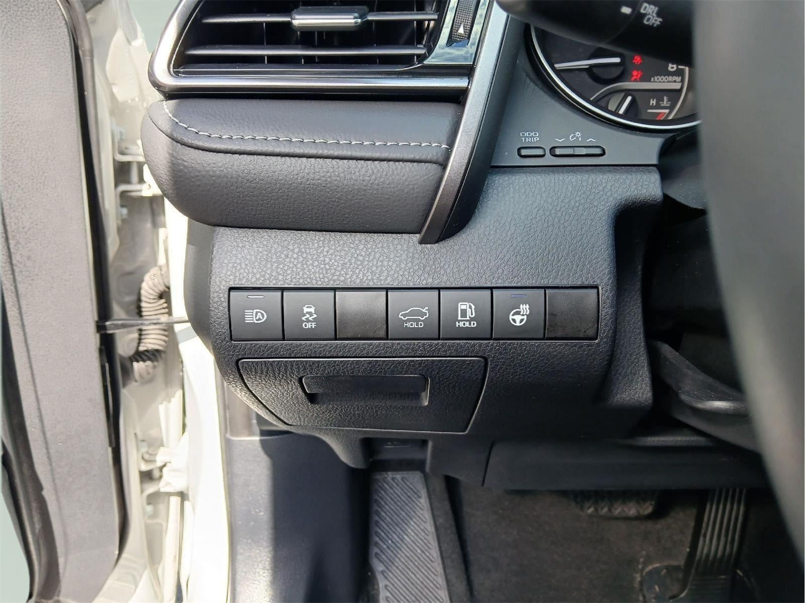 2024 Toyota Camry SE AUTO AWD