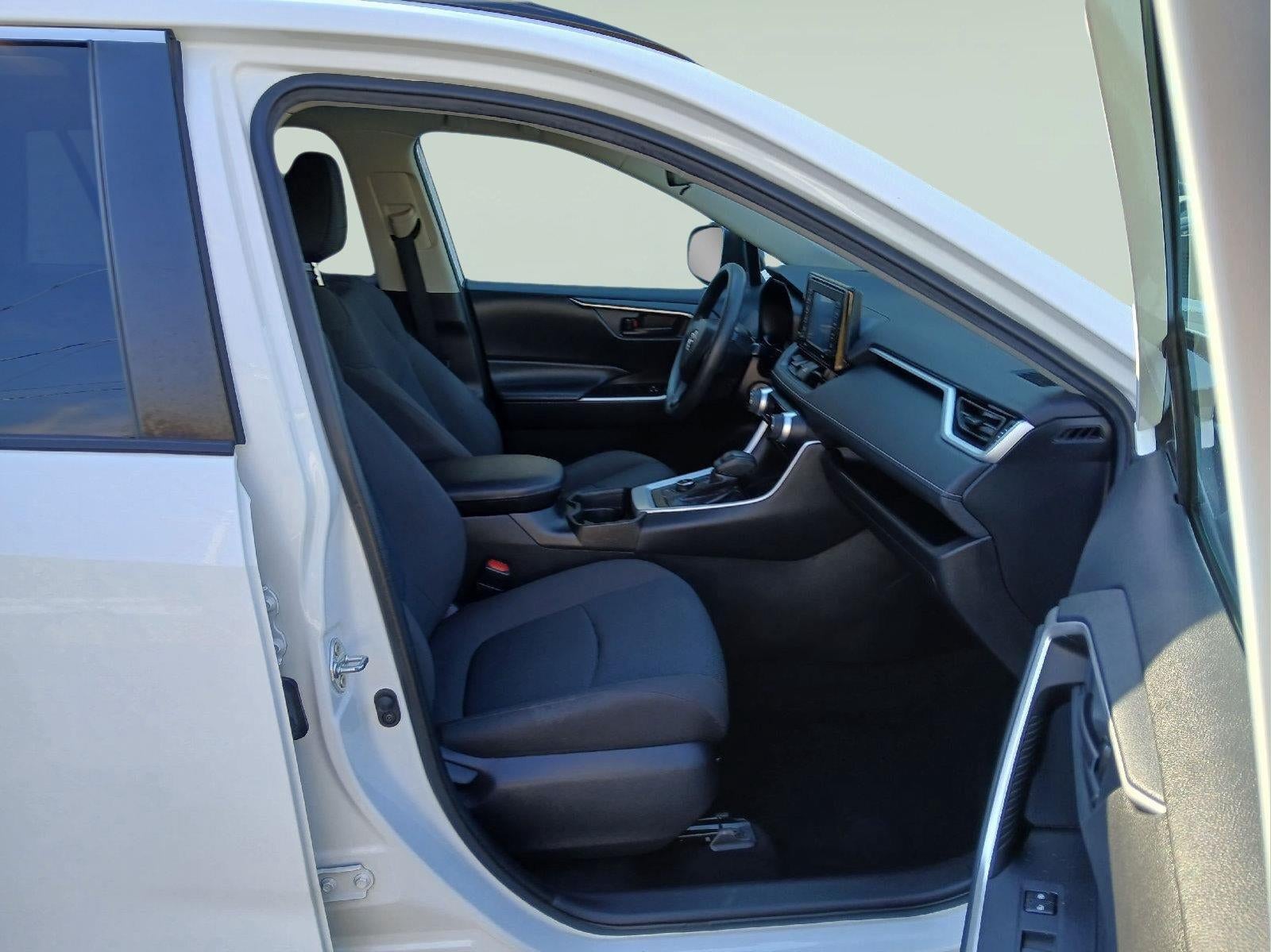 2021 Toyota RAV4 Hybrid Hybrid LE