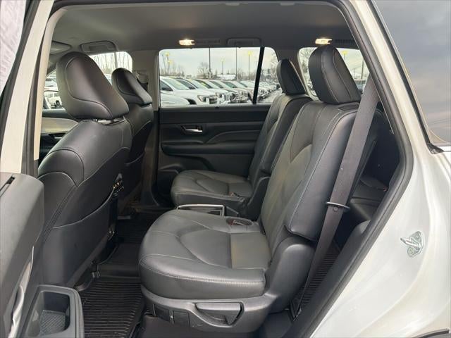 2024 Toyota GRAND HIGHLANDER Limited