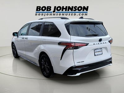 2025 Toyota SIENNA XSE AWD XSE