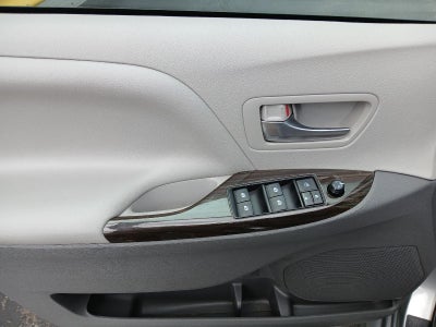 2020 Toyota Sienna XLE 7-Passenger