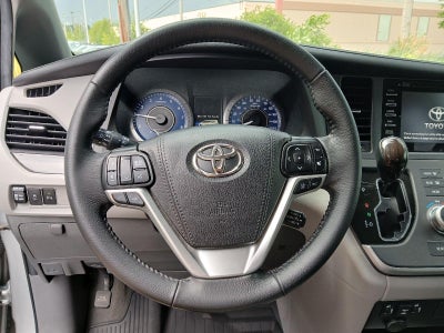 2020 Toyota Sienna XLE 7-Passenger