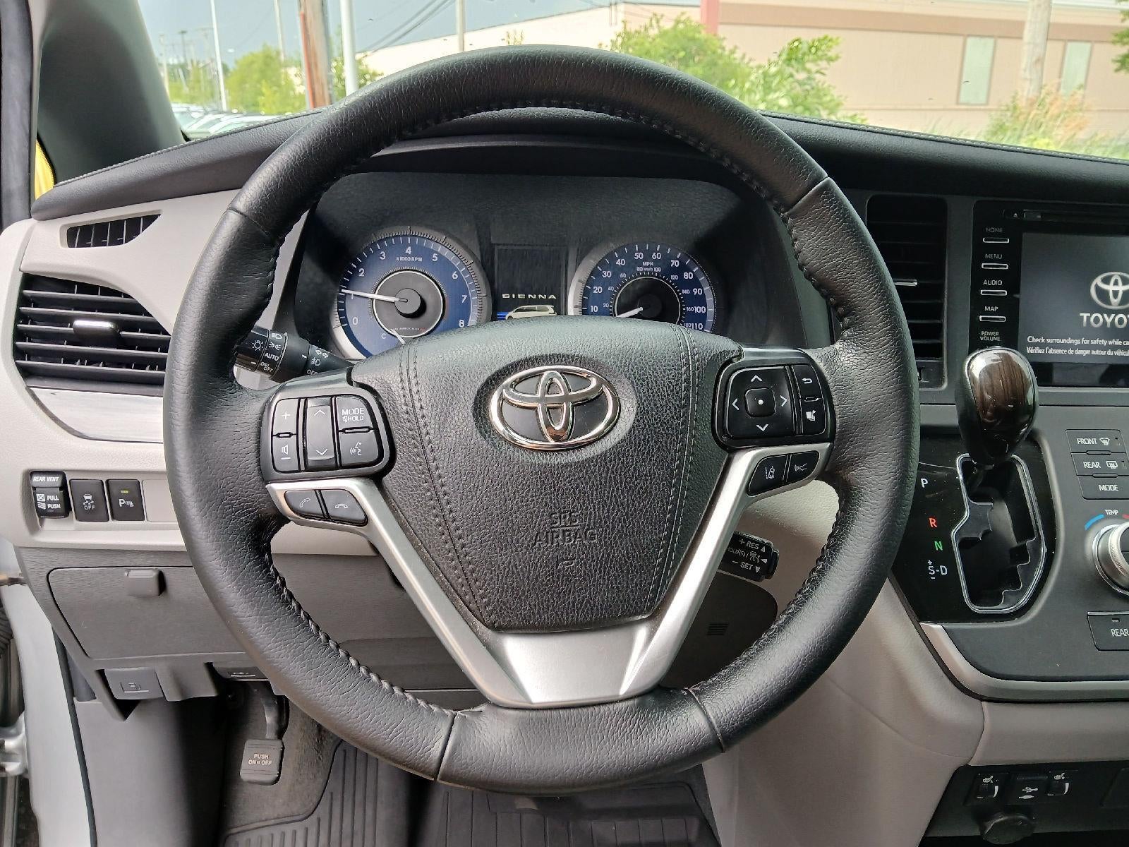 2020 Toyota Sienna XLE 7-Passenger