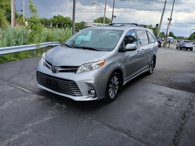 2020 Toyota Sienna XLE 7-Passenger