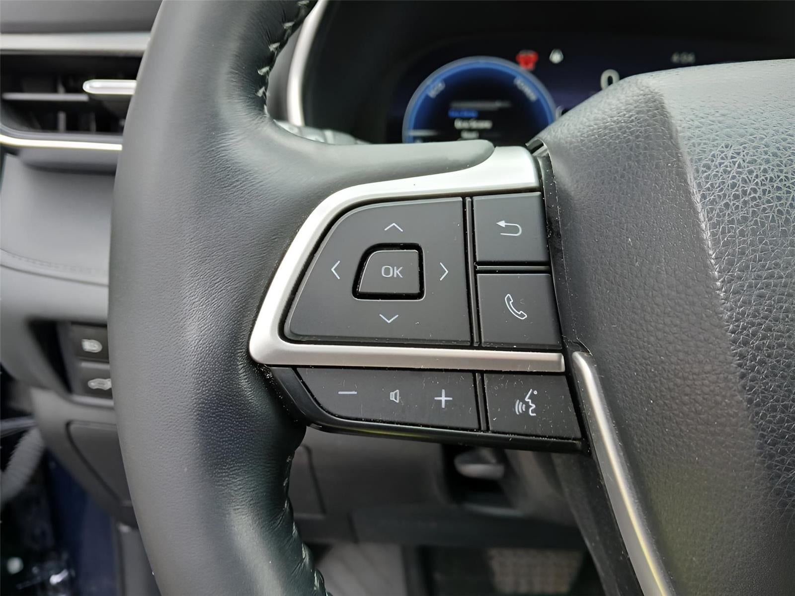 2023 Toyota HIGHLANDER HYBRD Platinum