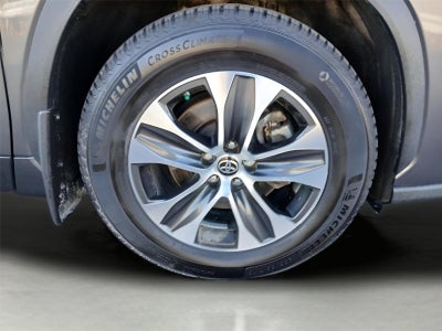 2022 Toyota HIGHLANDER HYBRD XLE