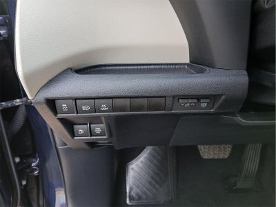 2023 Toyota Sienna XLE 7-Passenger