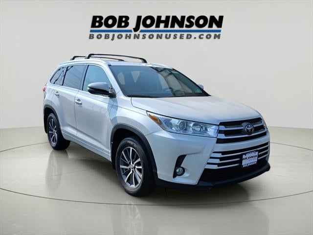 2018 Toyota HIGHLANDER XLE