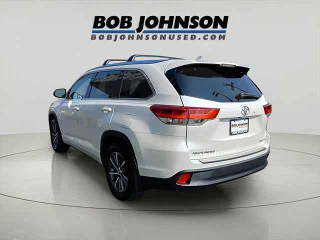 2018 Toyota HIGHLANDER XLE