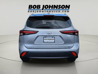 2025 Toyota Highlander XLE
