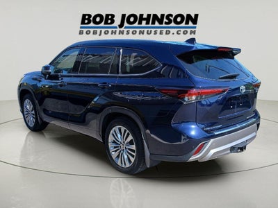 2025 Toyota Highlander Platinum