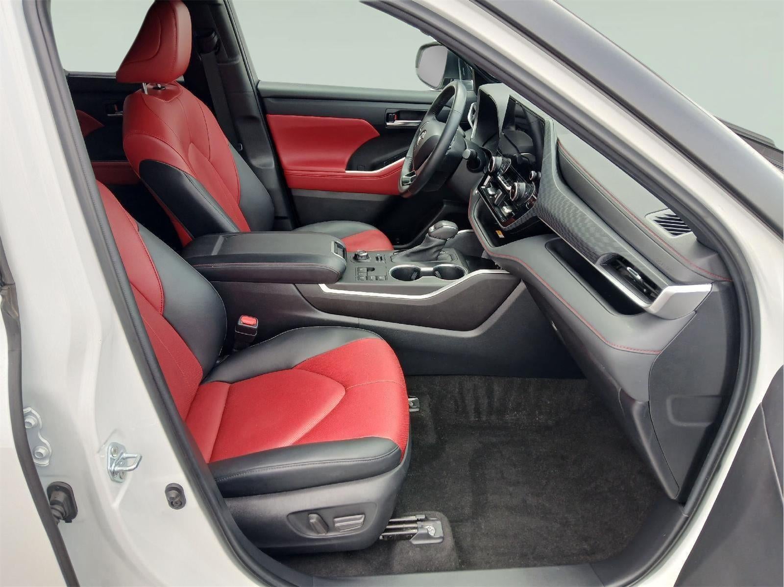 2023 Toyota HIGHLANDER XSE