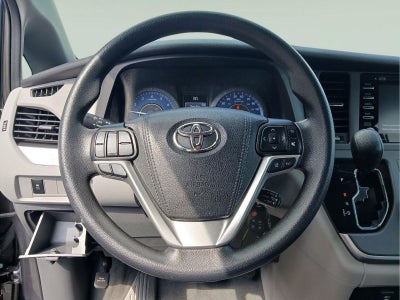 2020 Toyota Sienna LE 8-Passenger