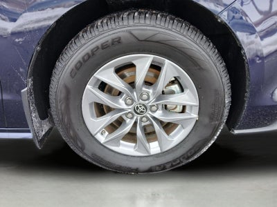 2024 Toyota SIENNA XLE MINIVAN