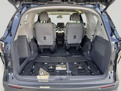 2022 Toyota Sienna XLE 7-Passenger