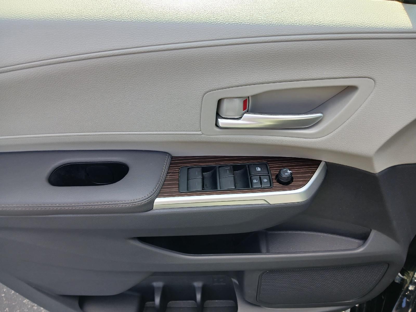 2022 Toyota Sienna XLE 7-Passenger