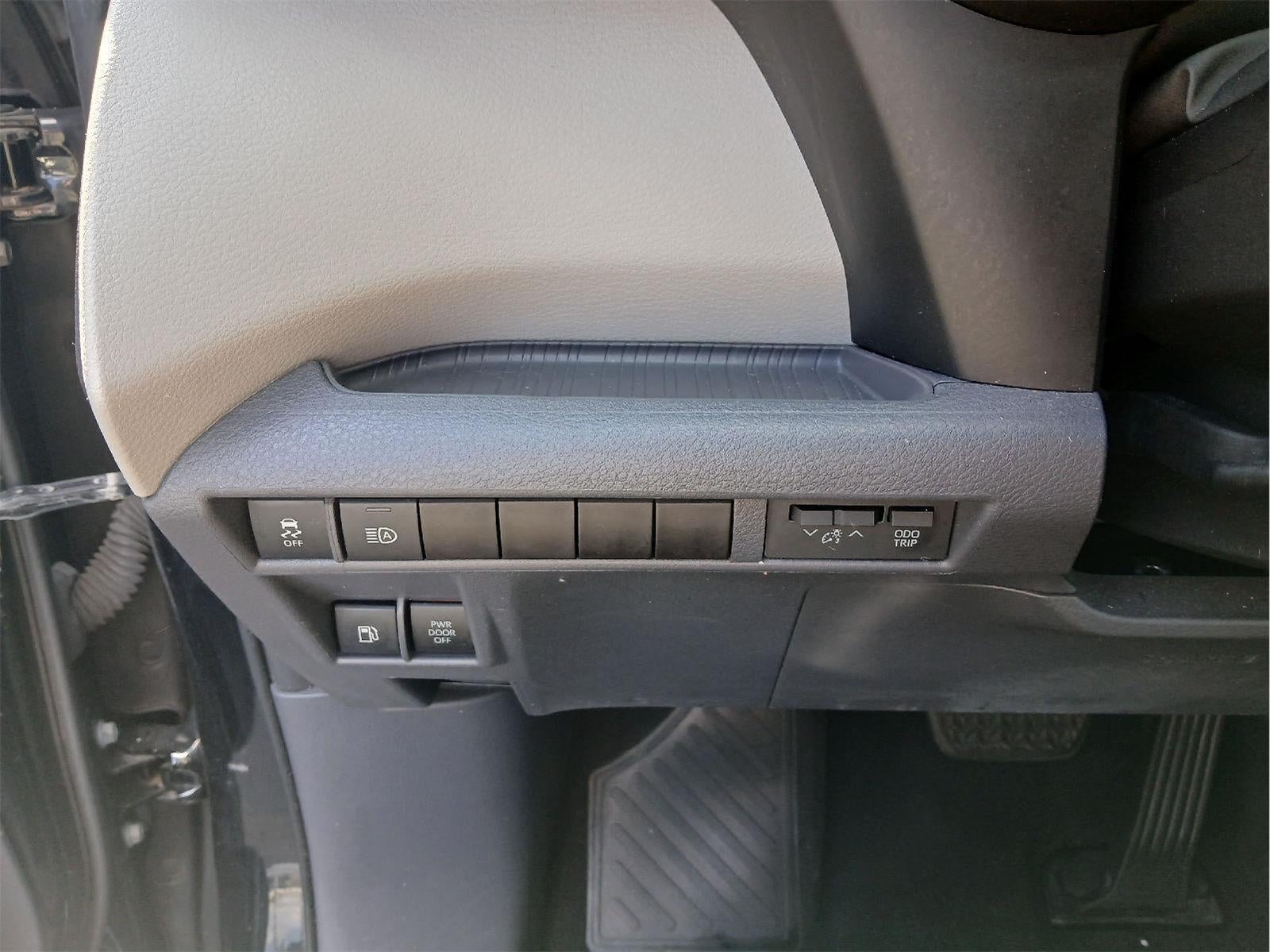 2022 Toyota Sienna XLE 7-Passenger