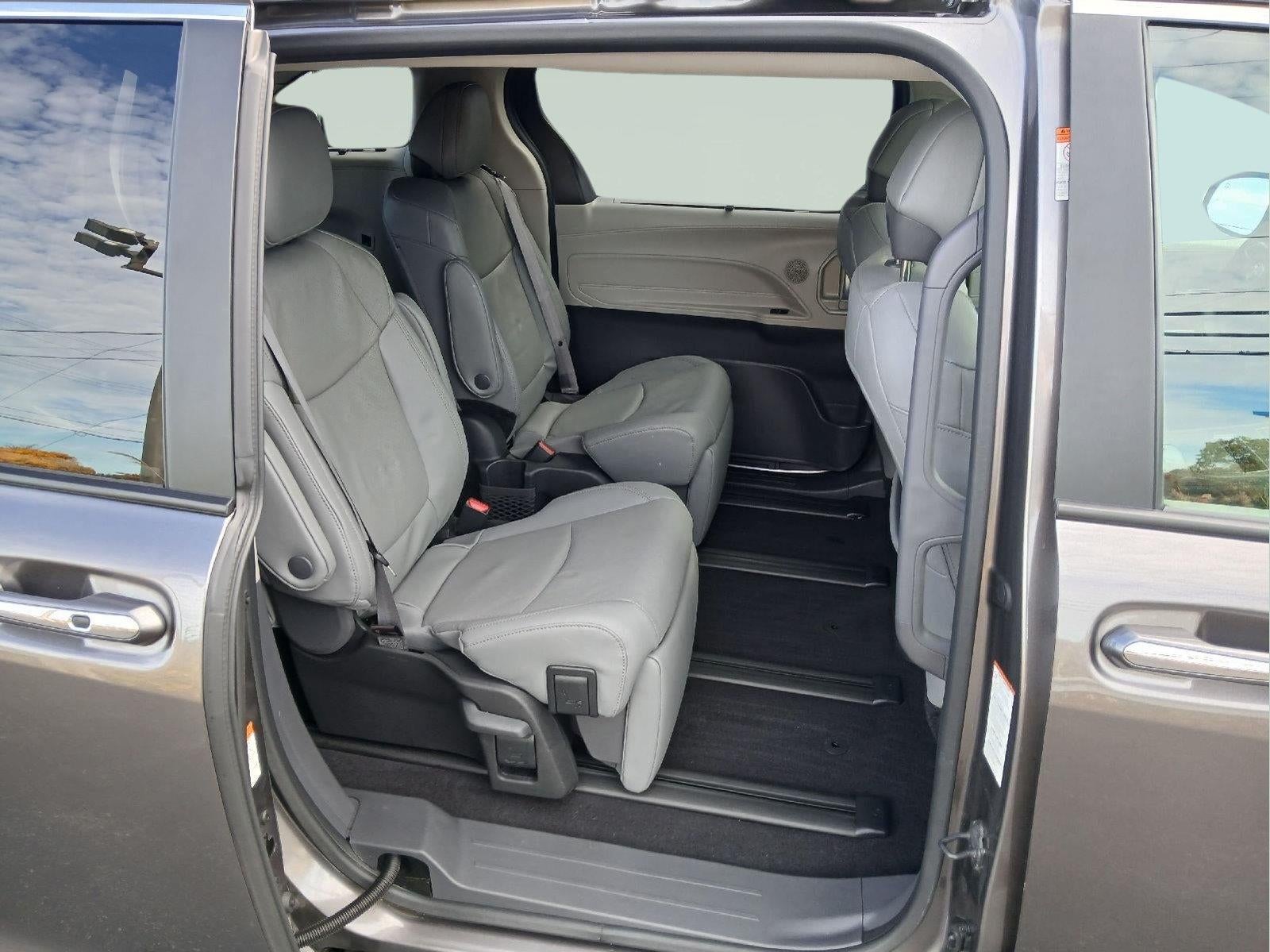 2024 Toyota Sienna Limited 7-Passenger