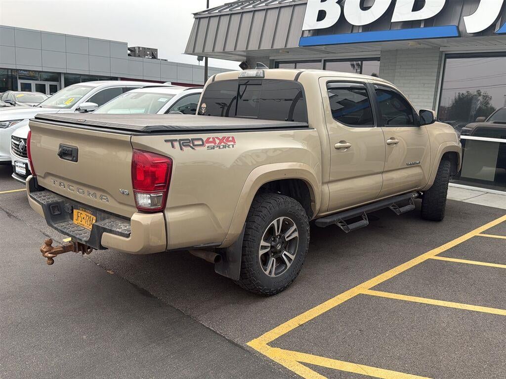 2017 Toyota Tacoma TRD Sport
