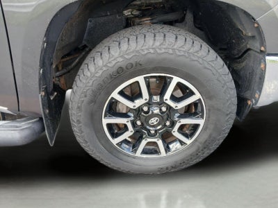 2016 Toyota Tundra SR5
