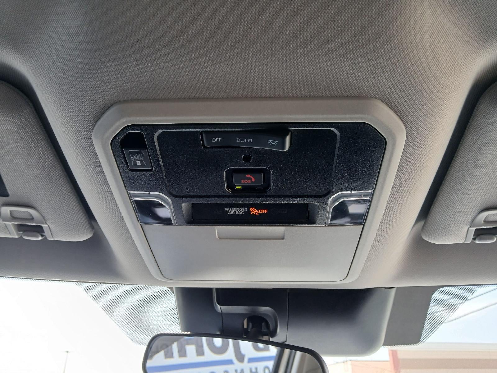 2022 Toyota TUNDRA 4X4 SR5