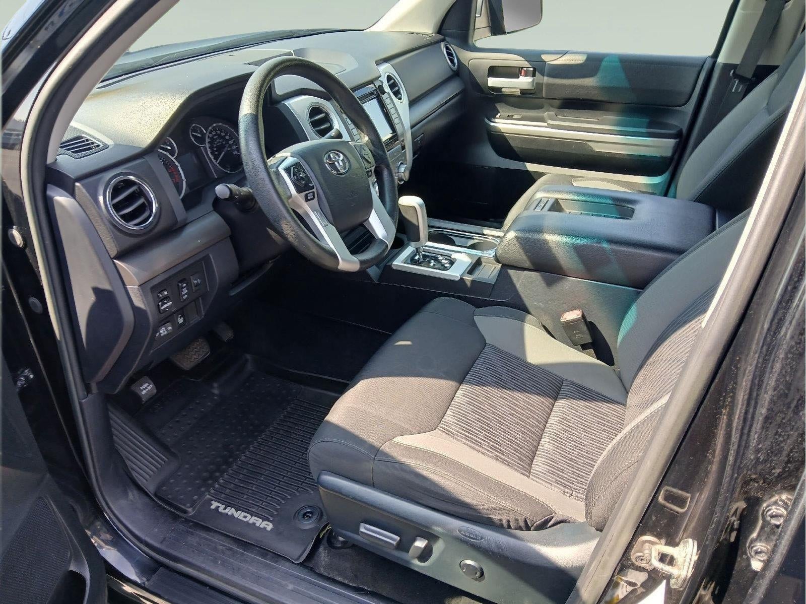 2017 Toyota Tundra SR5