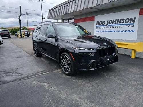 2025 BMW X7 xDrive40i