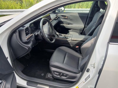 2025 Toyota Crown XLE