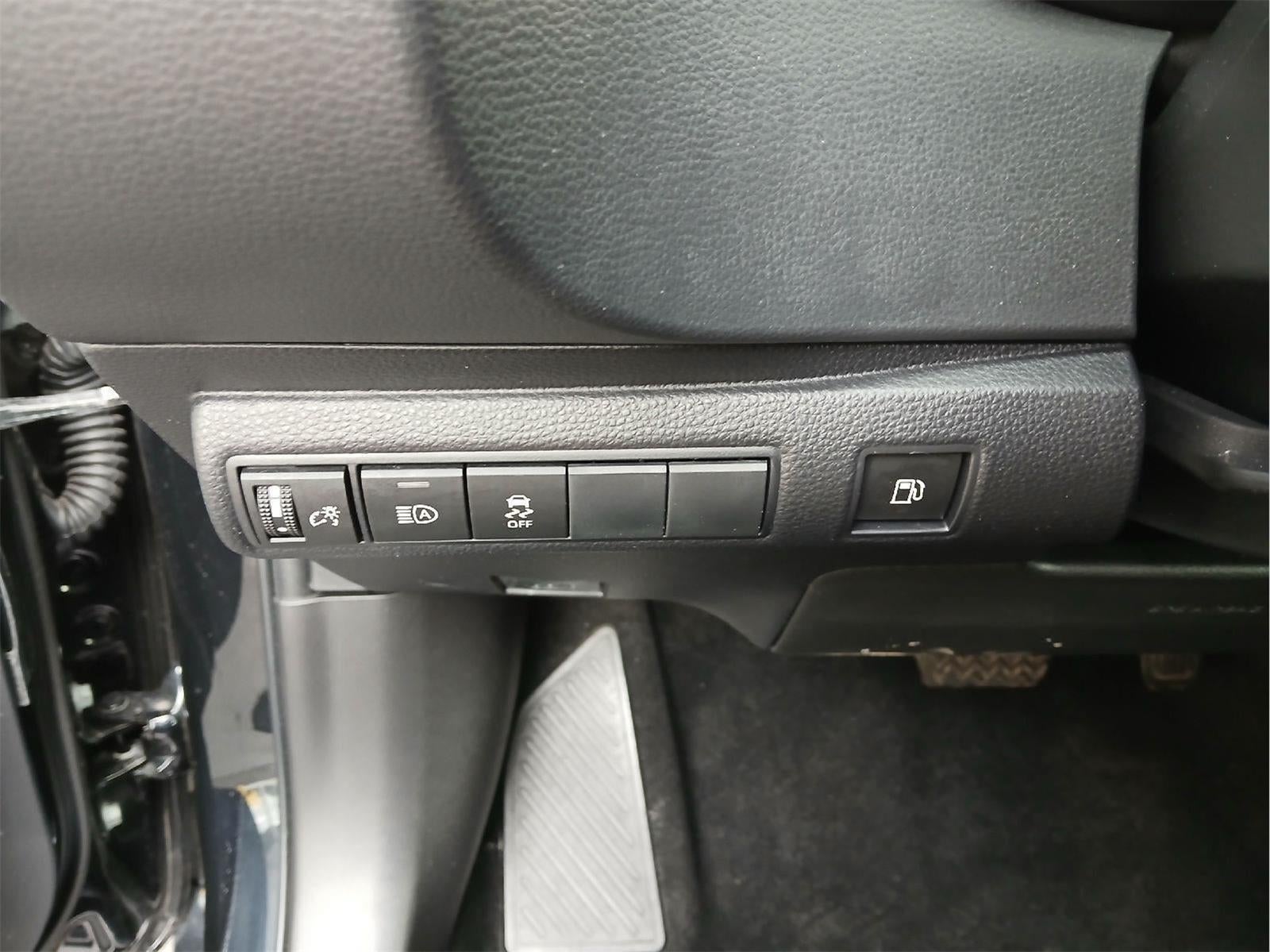 2025 Toyota Corolla Hybrid SE