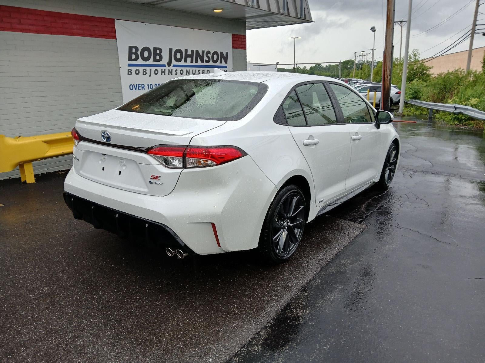 2025 Toyota COROLLA HYBRID SE AWD