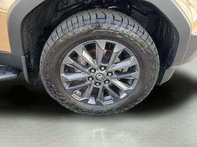 2026 Toyota Land Cruiser Base