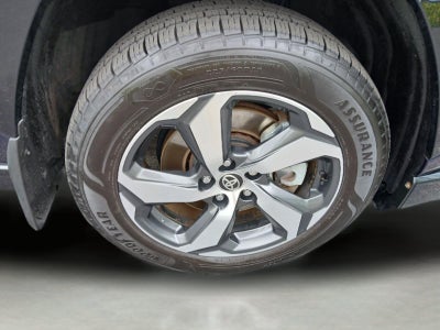 2023 Toyota RAV4 Prime SE