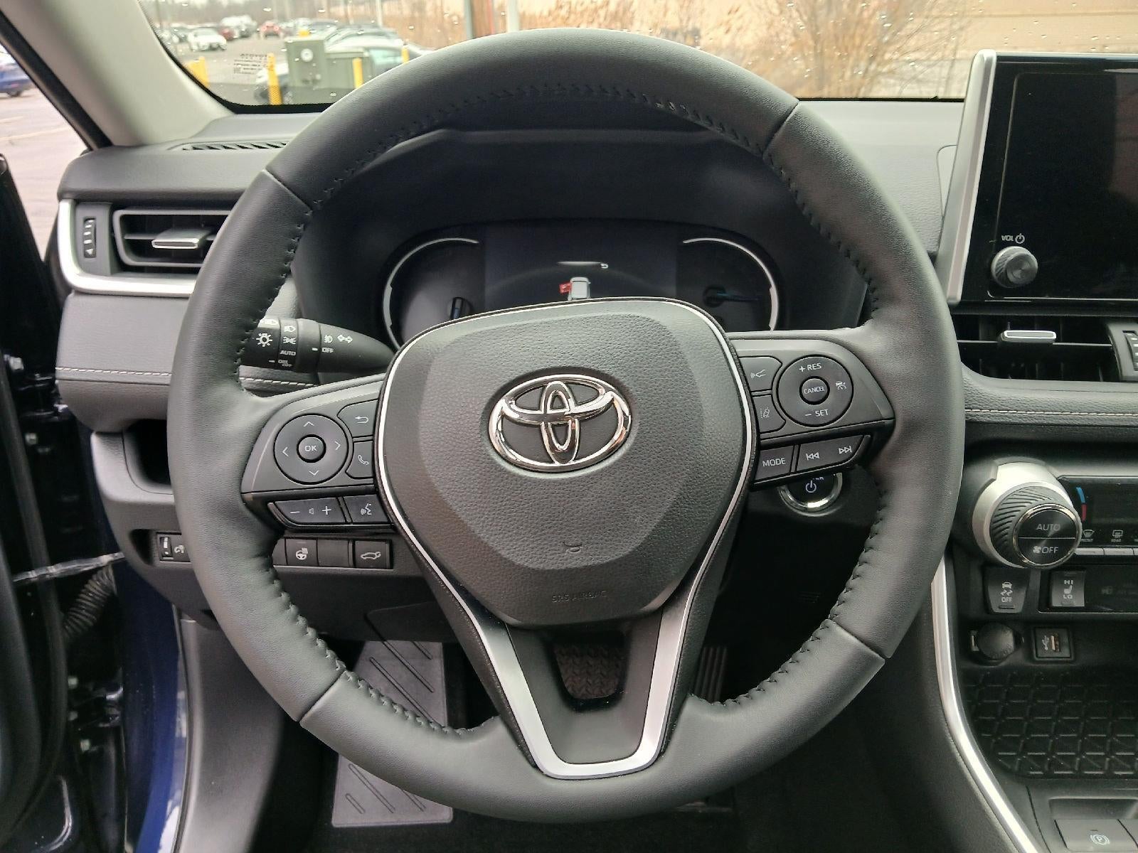 2023 Toyota RAV4 Hybrid XLE Premium