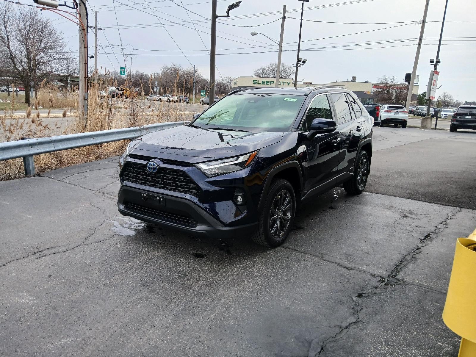 2023 Toyota RAV4 Hybrid XLE Premium