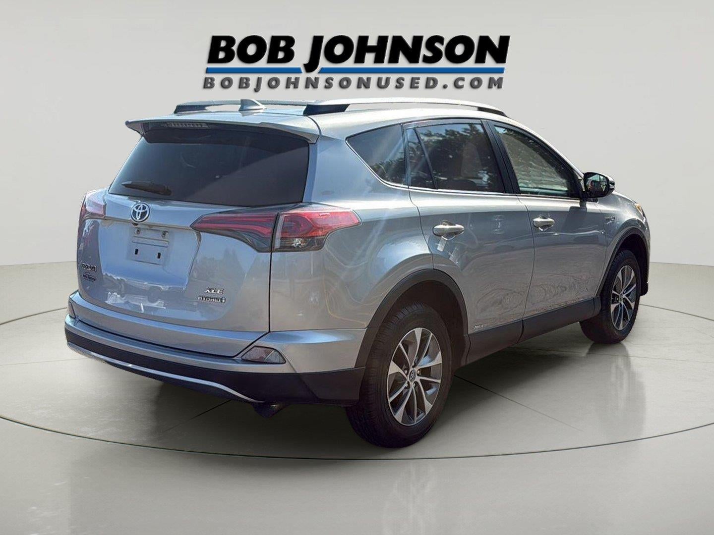 2017 Toyota RAV4 Hybrid XLE