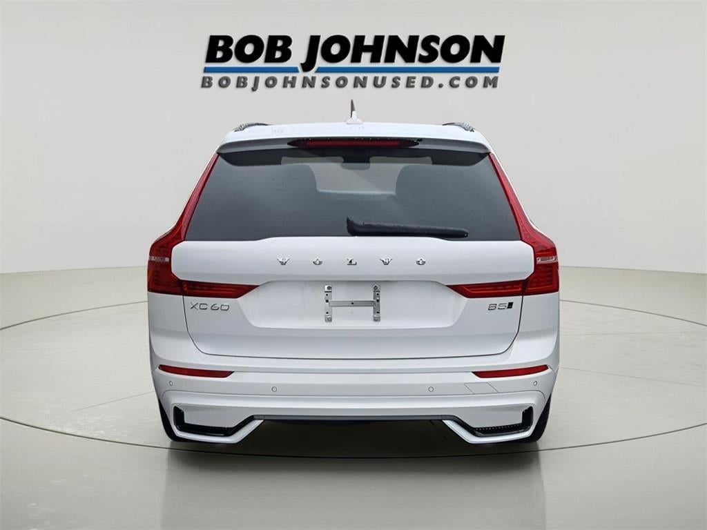 2025 Volvo XC60 Plus