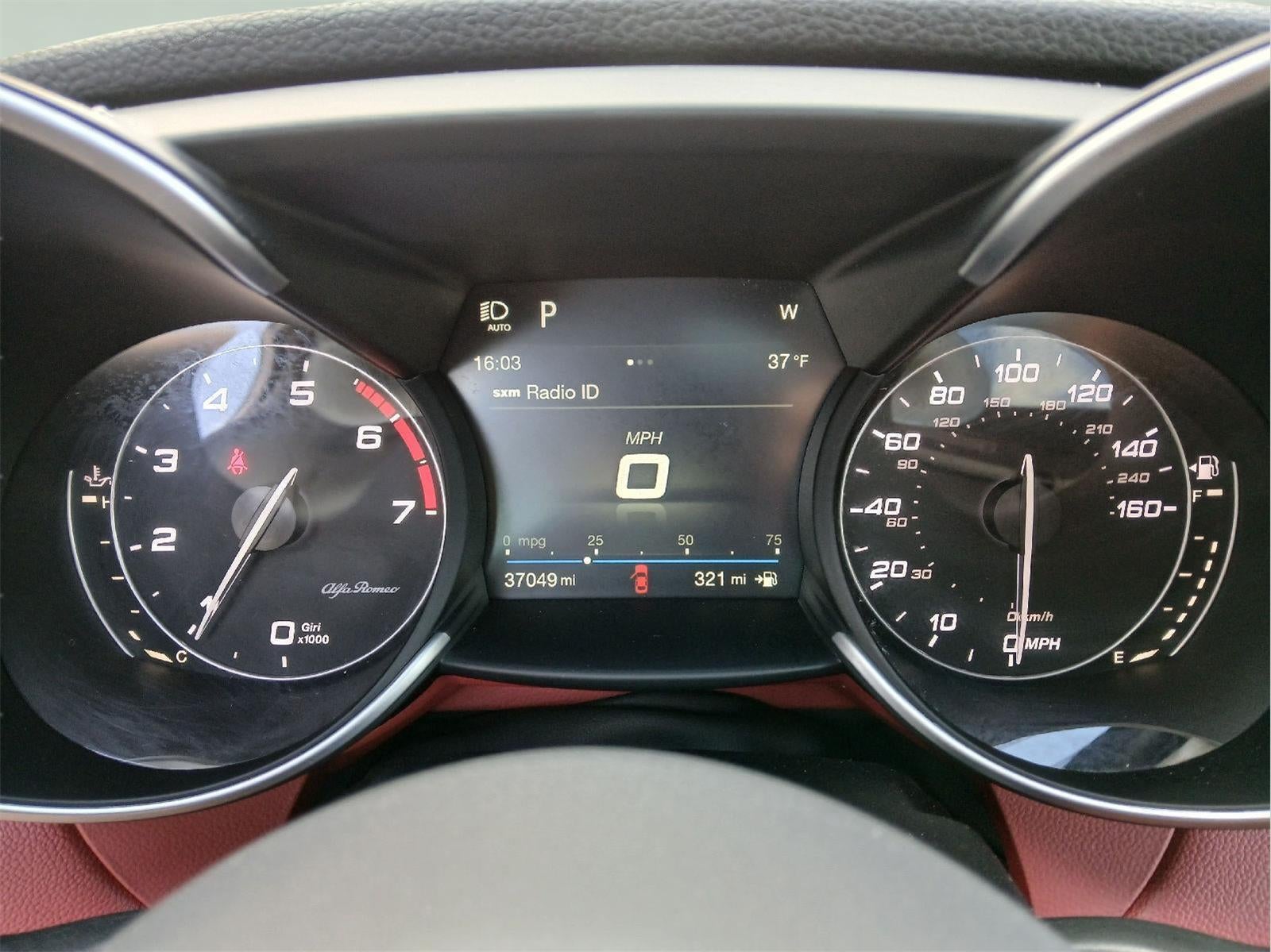 2018 Alfa Romeo Giulia (952) SEDAN